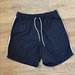 Men’s Nike sportswear nylon shorts, black size small